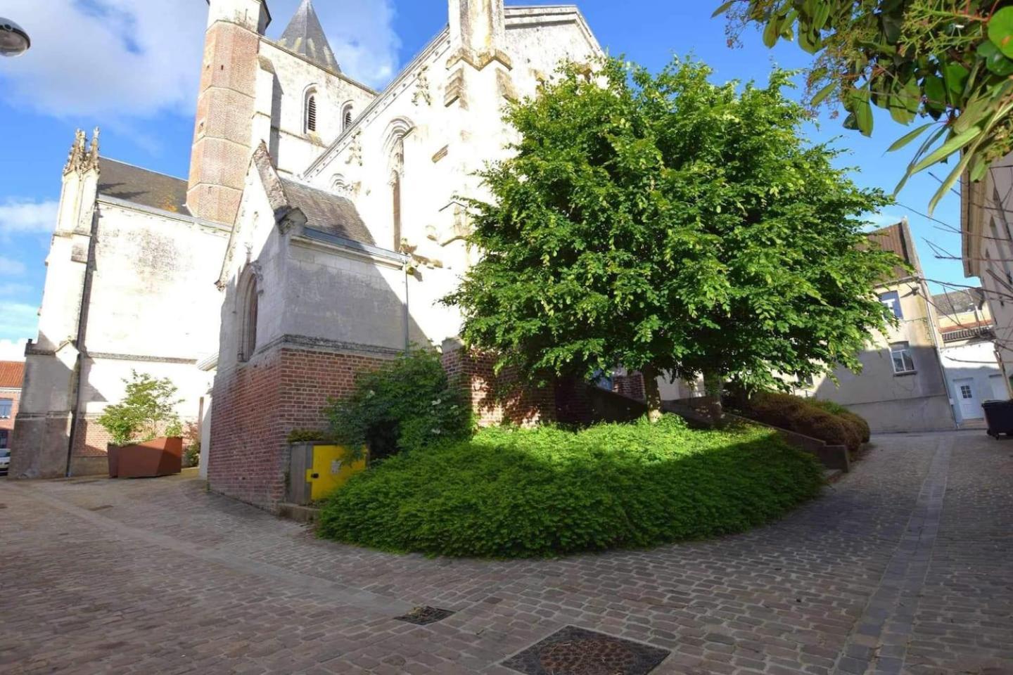 Le Notre Dame Villa Ardres Luaran gambar